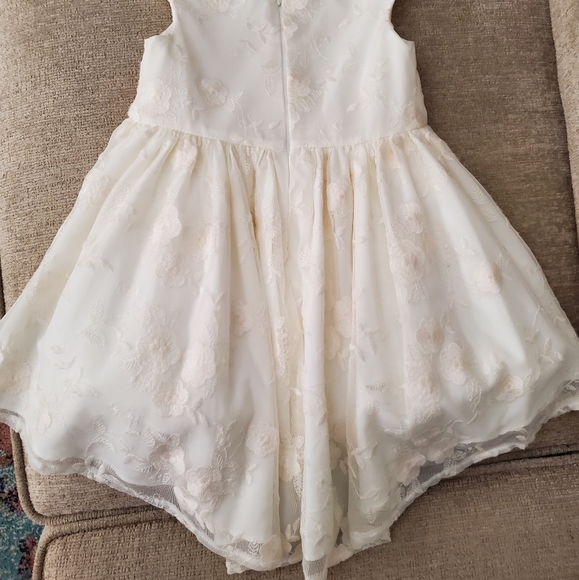 Laura Ashley London High Low 24Mos Sleeveless Dress - Picture 4 of 7
